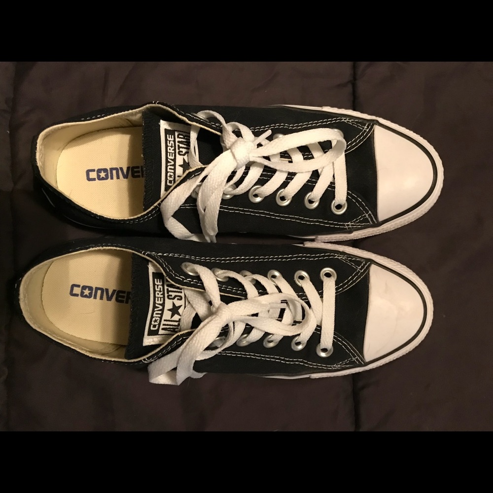 Converse black